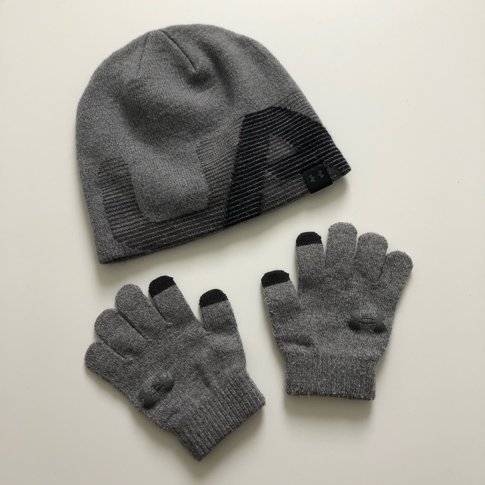 Free with $10 purchase Under Armour kid hat gloves